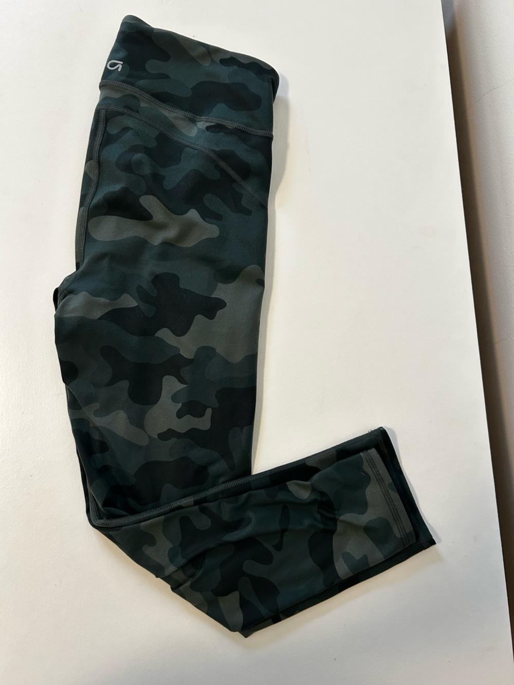 GAP Dark Green Camo Leggings